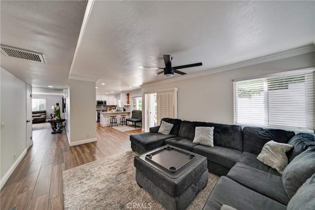 10302 Carrari Property Photo 16