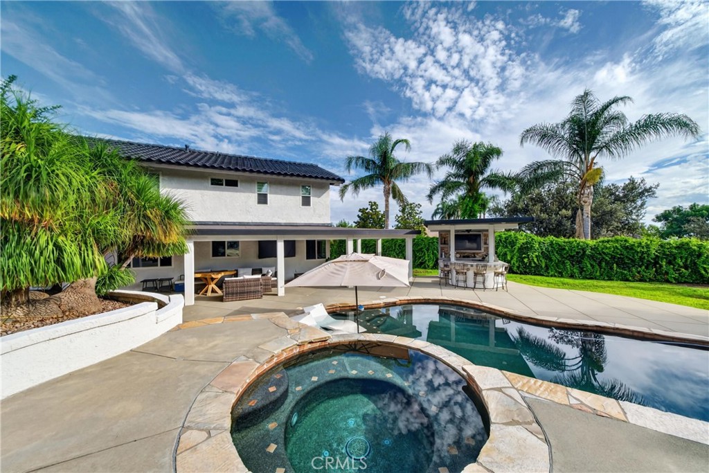 10302 Carrari Property Photo 43