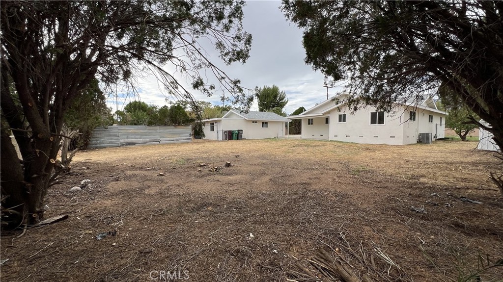488 E Victory Avenue Property Photo 19