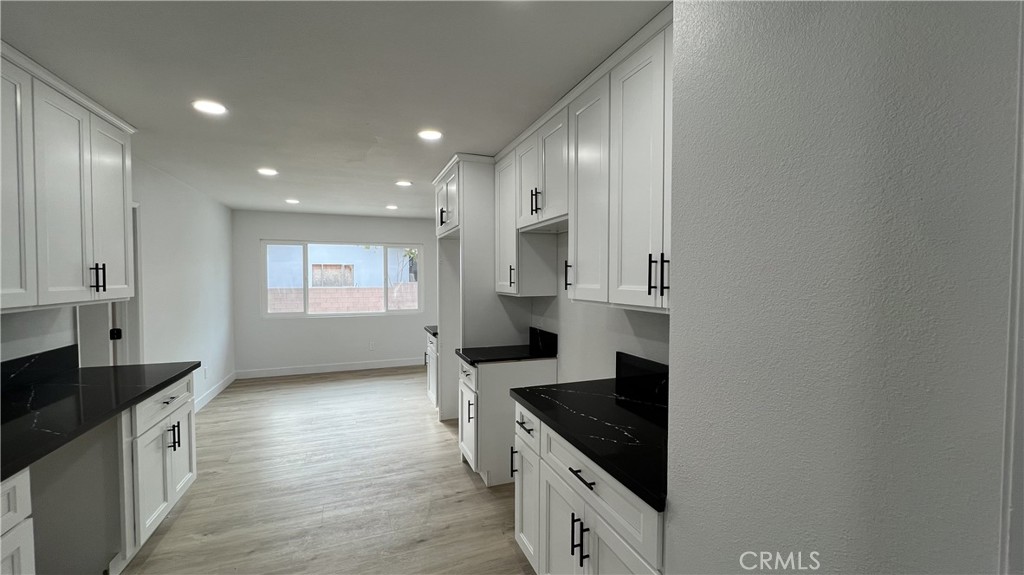 488 E Victory Avenue Property Photo 31