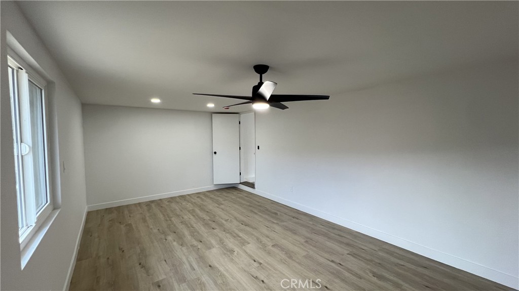 488 E Victory Avenue Property Photo 44