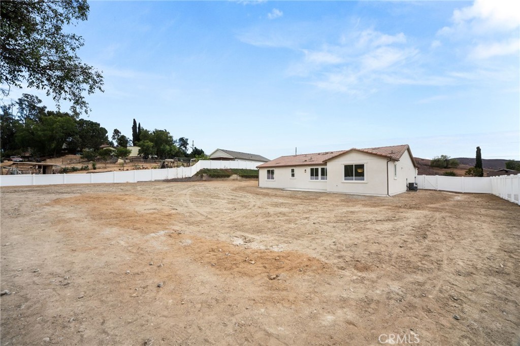 5505 Norwood Avenue Property Photo 23