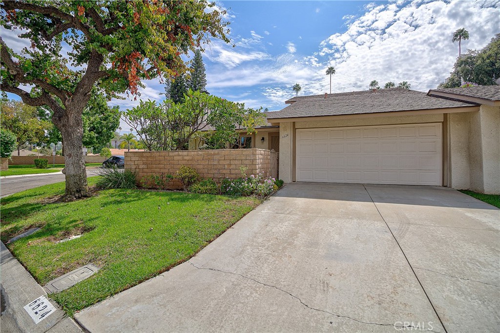 6624 Banyan Property Photo 2