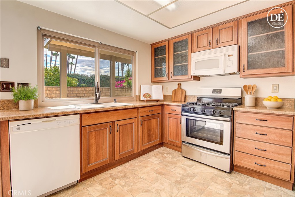 6624 Banyan Property Photo 16