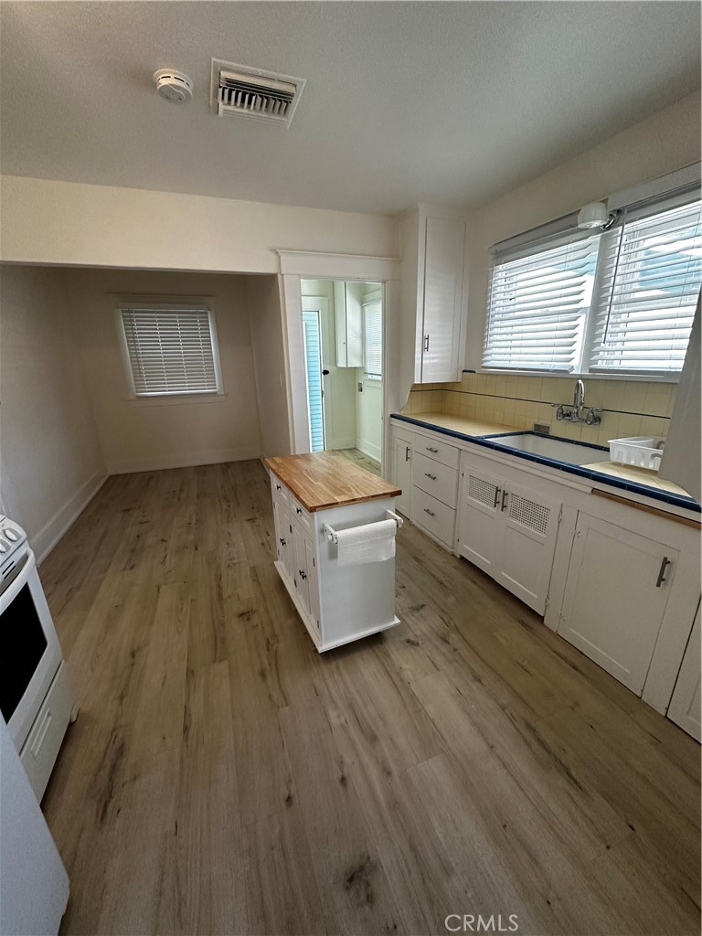 3455 Locust Street Property Photo 3