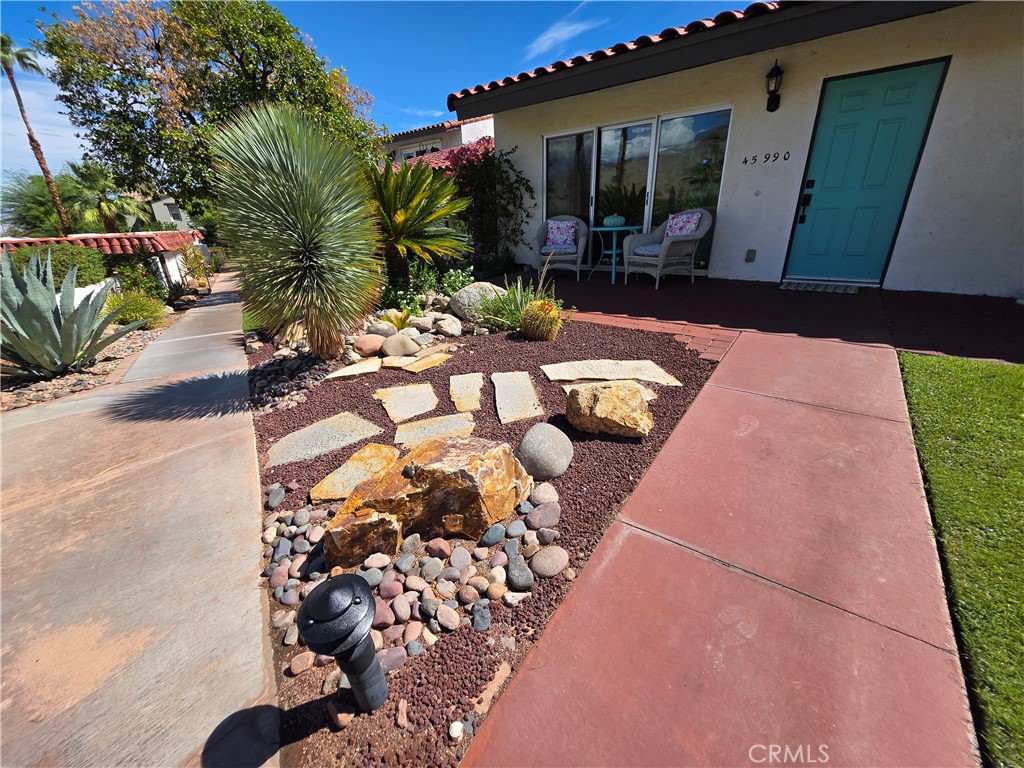 45990 Highway 74 Property Photo 7