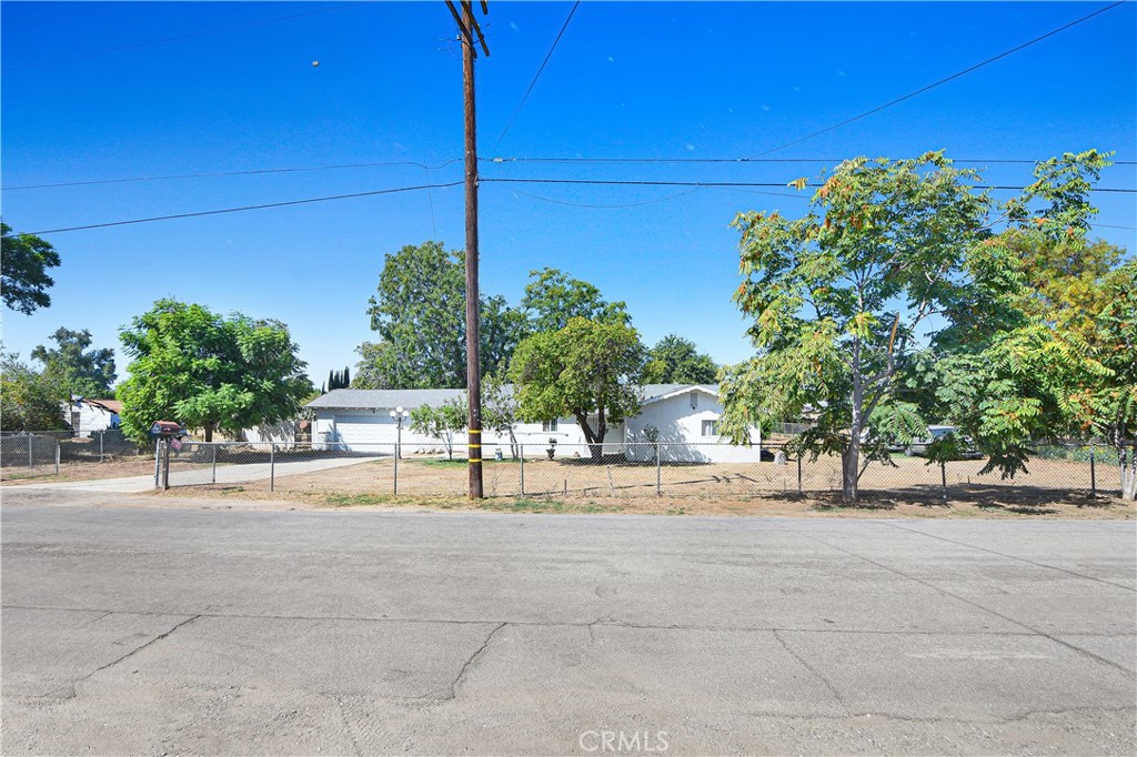 6523 Lorena Property Photo 1