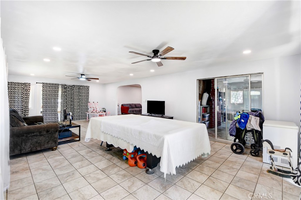 6523 Lorena Property Photo 11