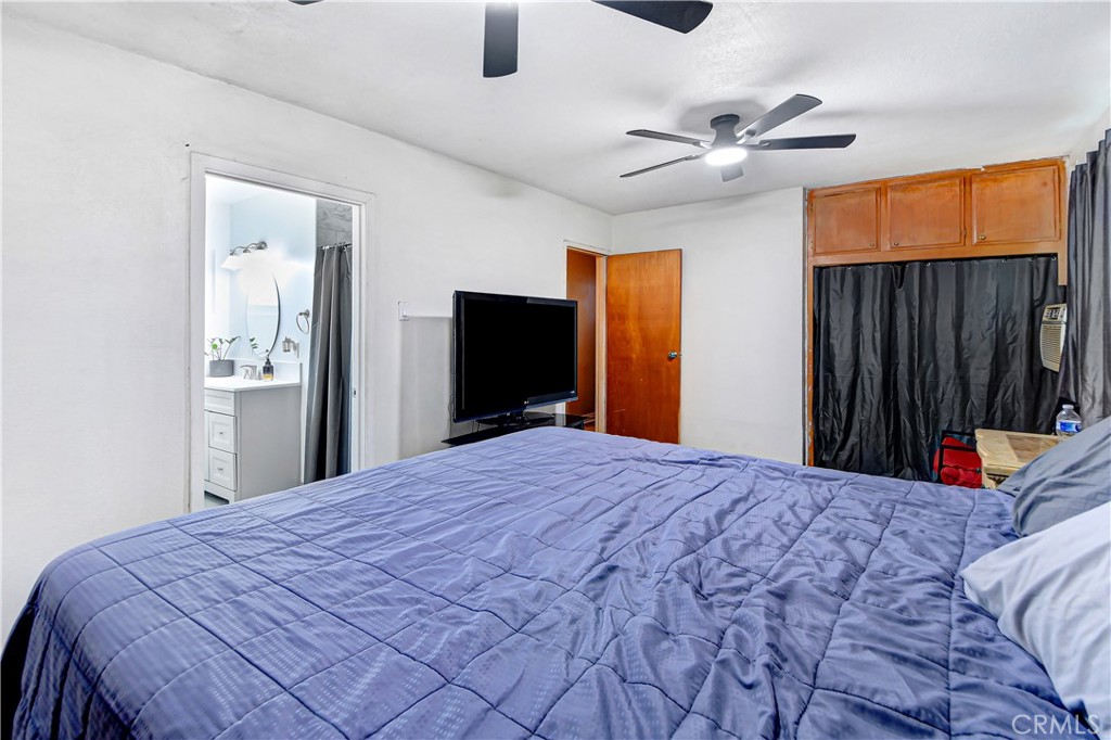 6523 Lorena Property Photo 20