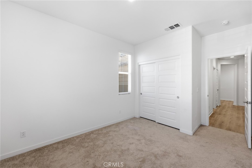 35245 Vernon Property Photo 14
