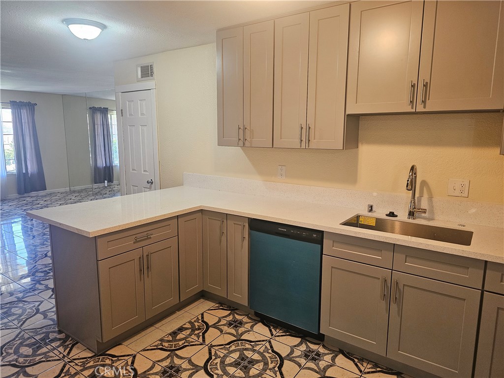 785 W Westward Property Photo 2