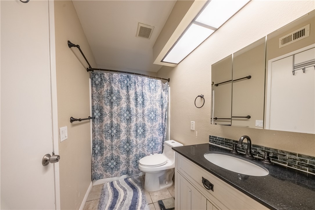 8754 Pine Crest Place Property Photo 15