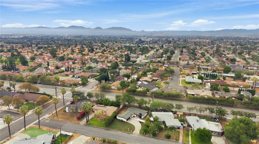 663 E Margarita Property Photo 30