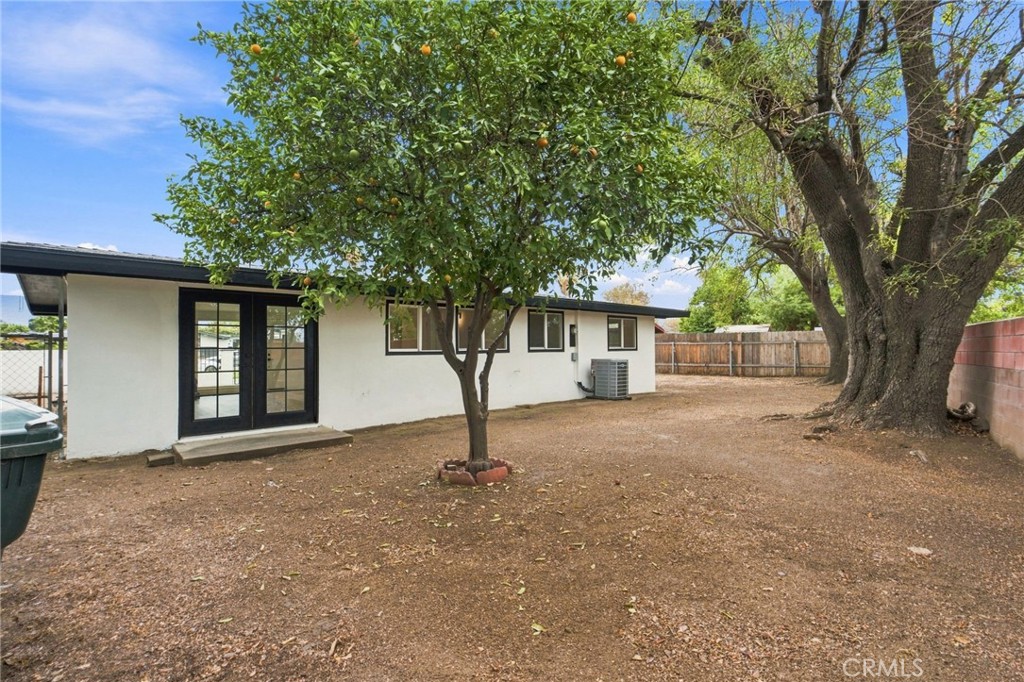 663 E Margarita Property Photo 35