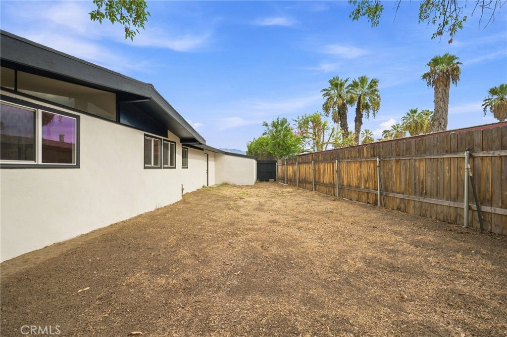 663 E Margarita Property Photo 38