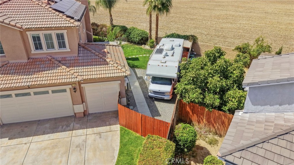 1198 Oasis Court Property Photo 13