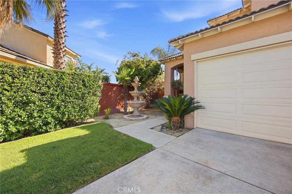 1198 Oasis Court Property Photo 16
