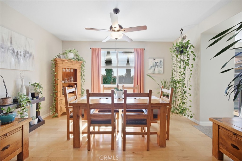 1198 Oasis Court Property Photo 25