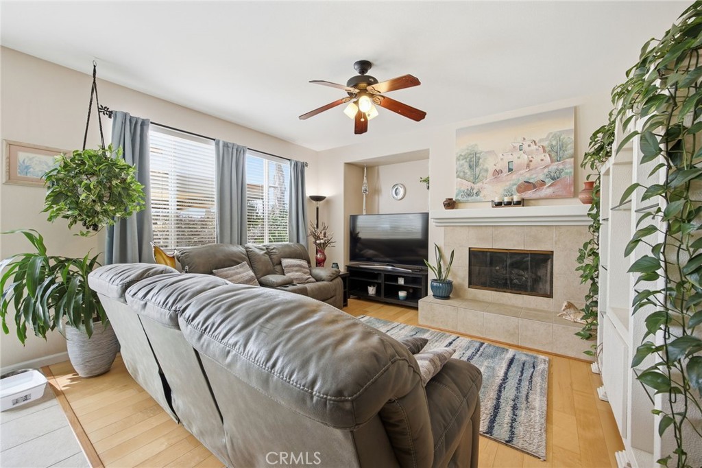 1198 Oasis Court Property Photo 34