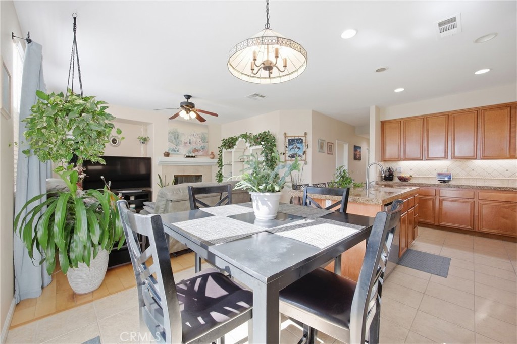 1198 Oasis Court Property Photo 36