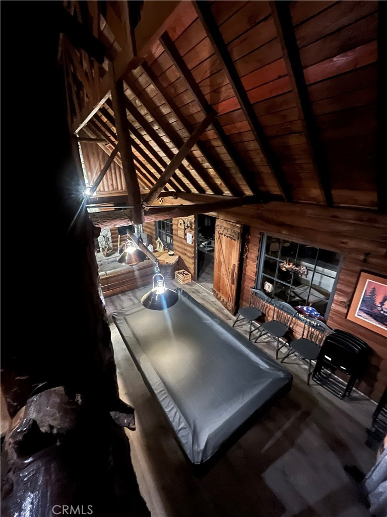 404 Mozumdar Property Photo 6