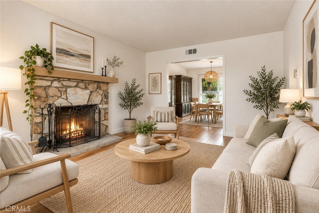 15518 S Stanford Property Photo 3