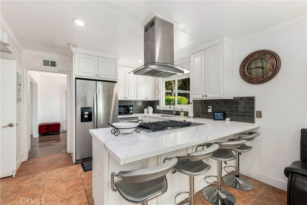 15518 S Stanford Property Photo 8