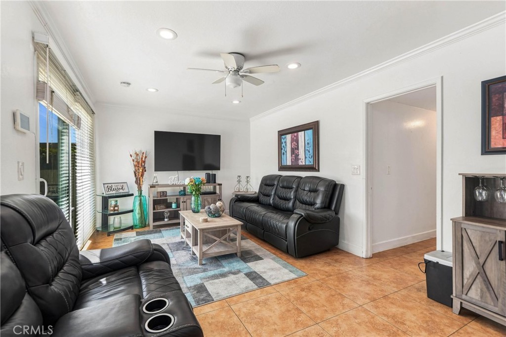 15518 S Stanford Property Photo 11