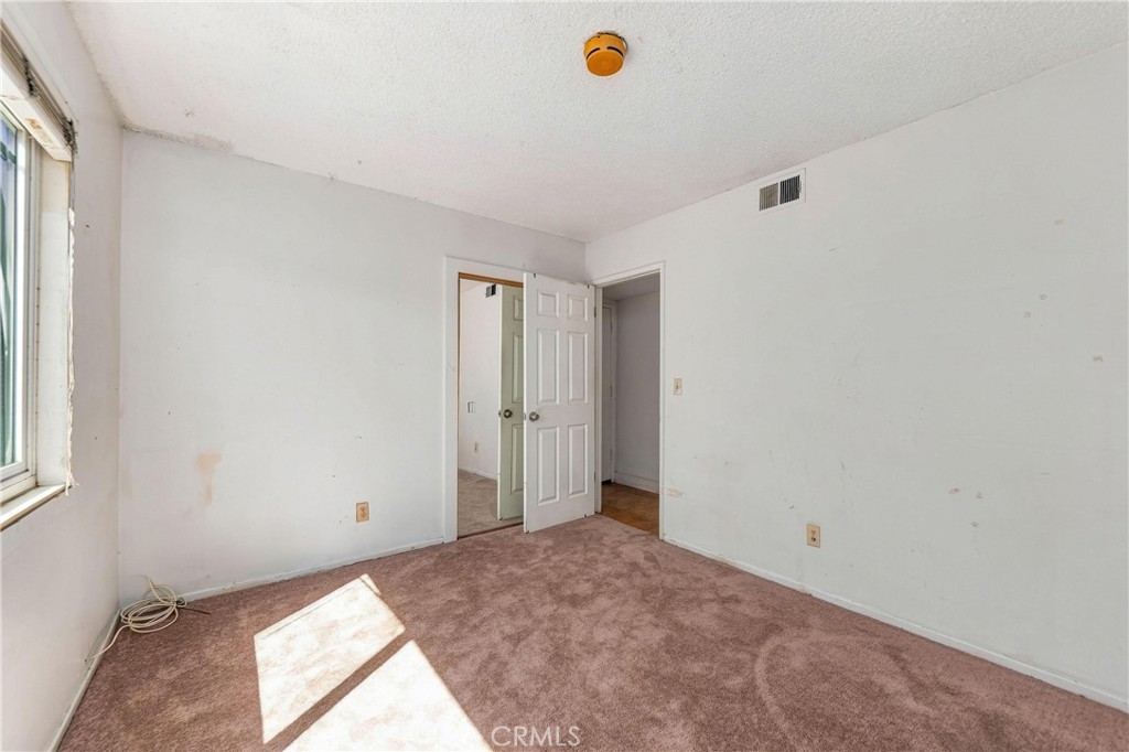 15518 S Stanford Property Photo 17