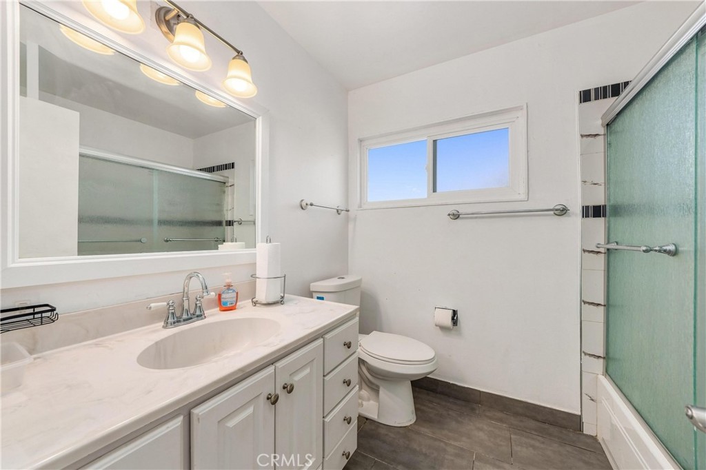 15518 S Stanford Property Photo 23