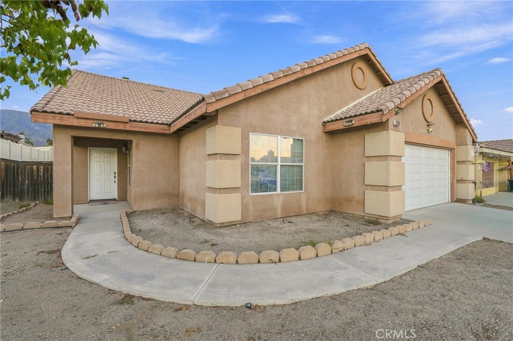 2720 Sunset Property Photo 2
