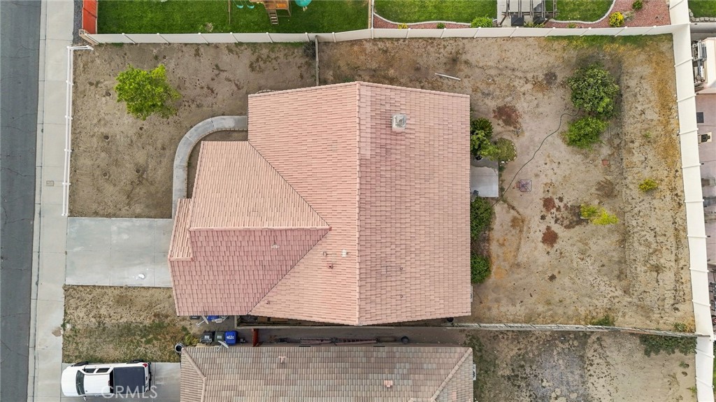 2720 Sunset Property Photo 5