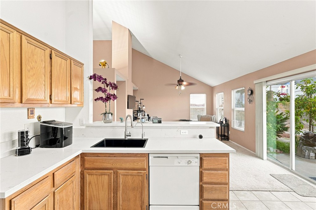 2720 Sunset Property Photo 10