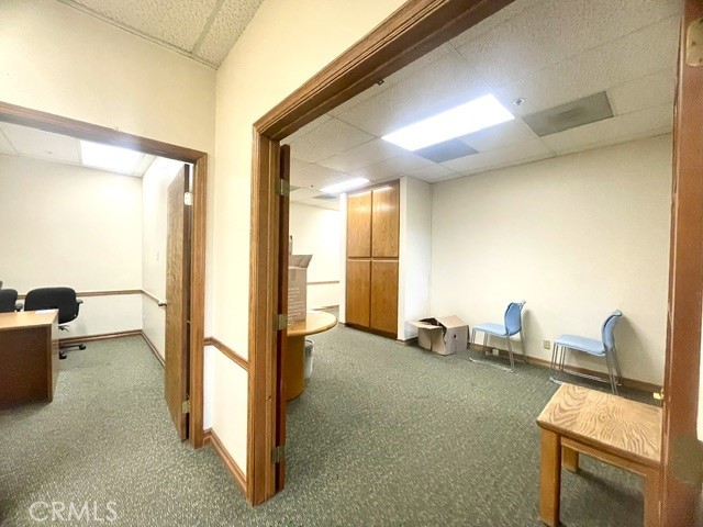 1425 W Foothill 220 Property Photo 7