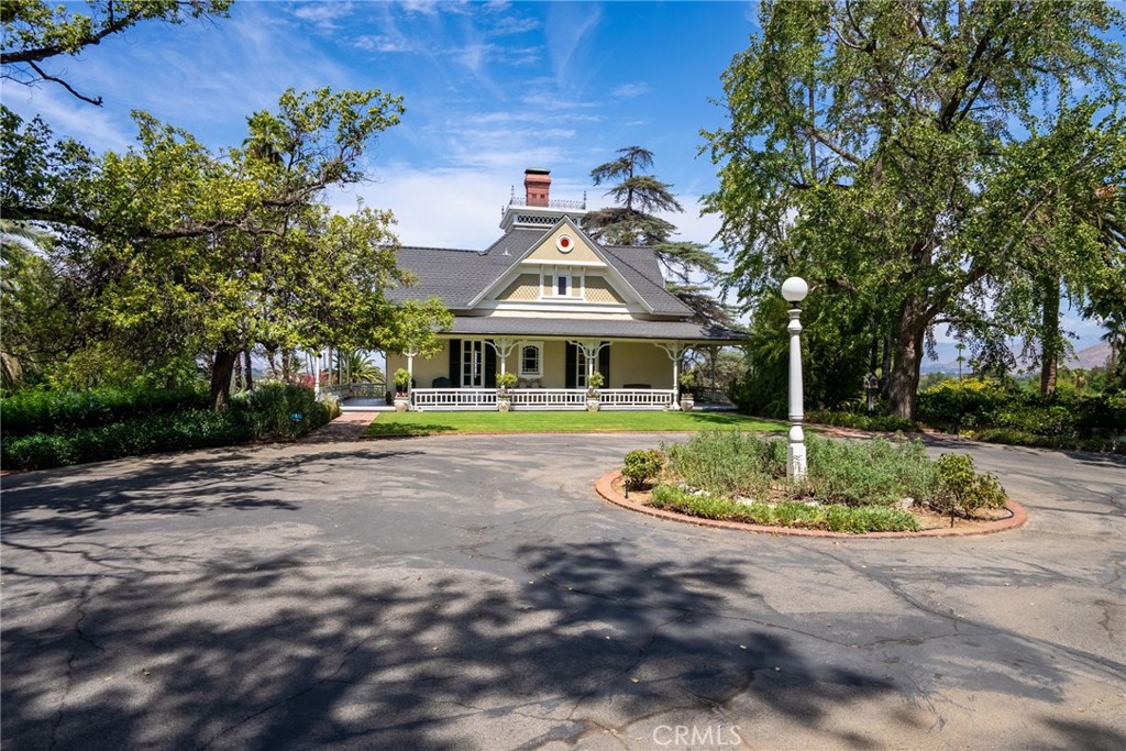 2812 Ivy Property Photo 4