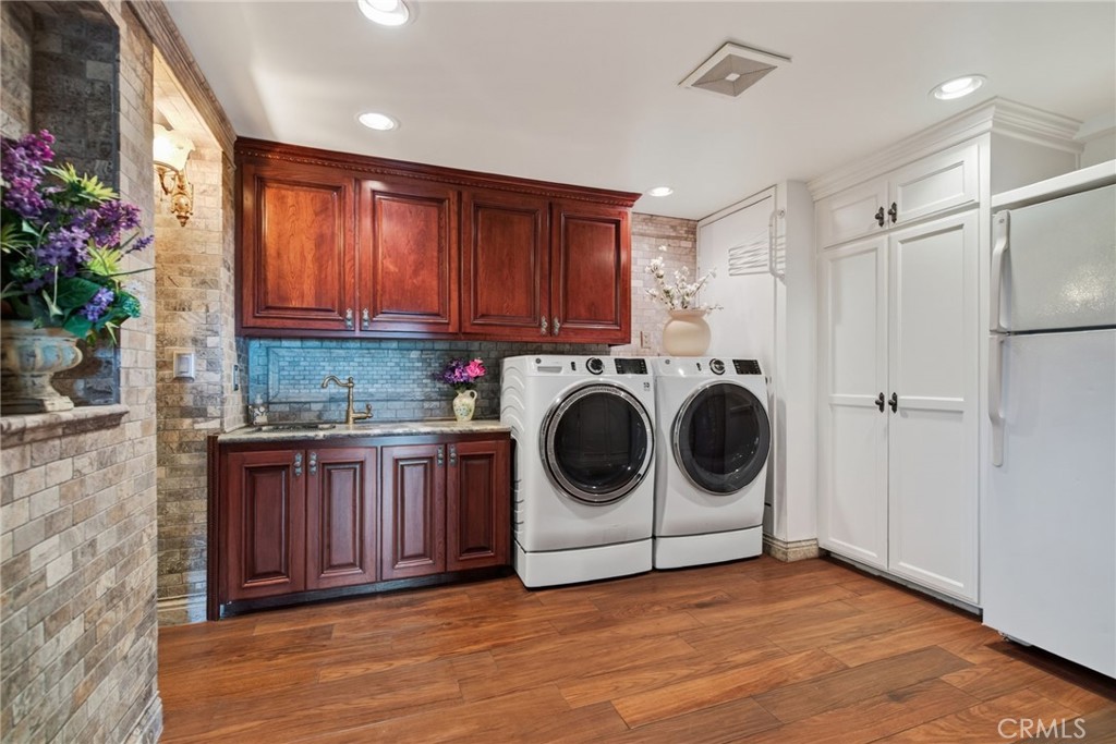 2812 Ivy Property Photo 31