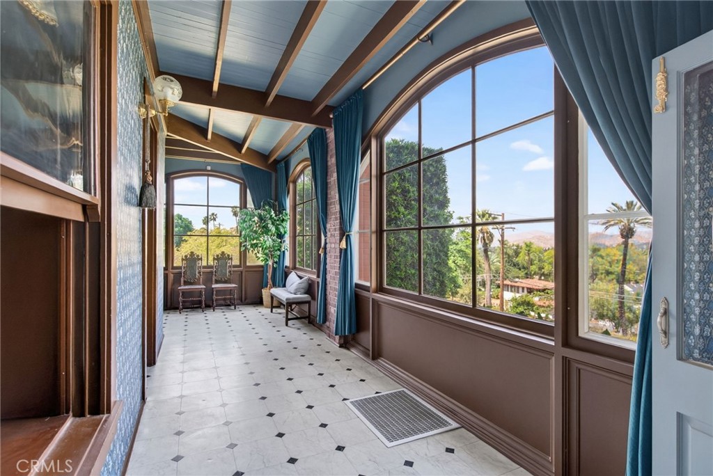2812 Ivy Property Photo 35