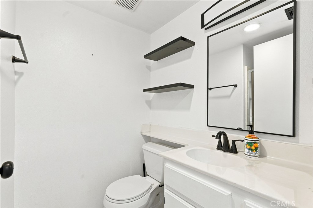 1481 Genoa Property Photo 17