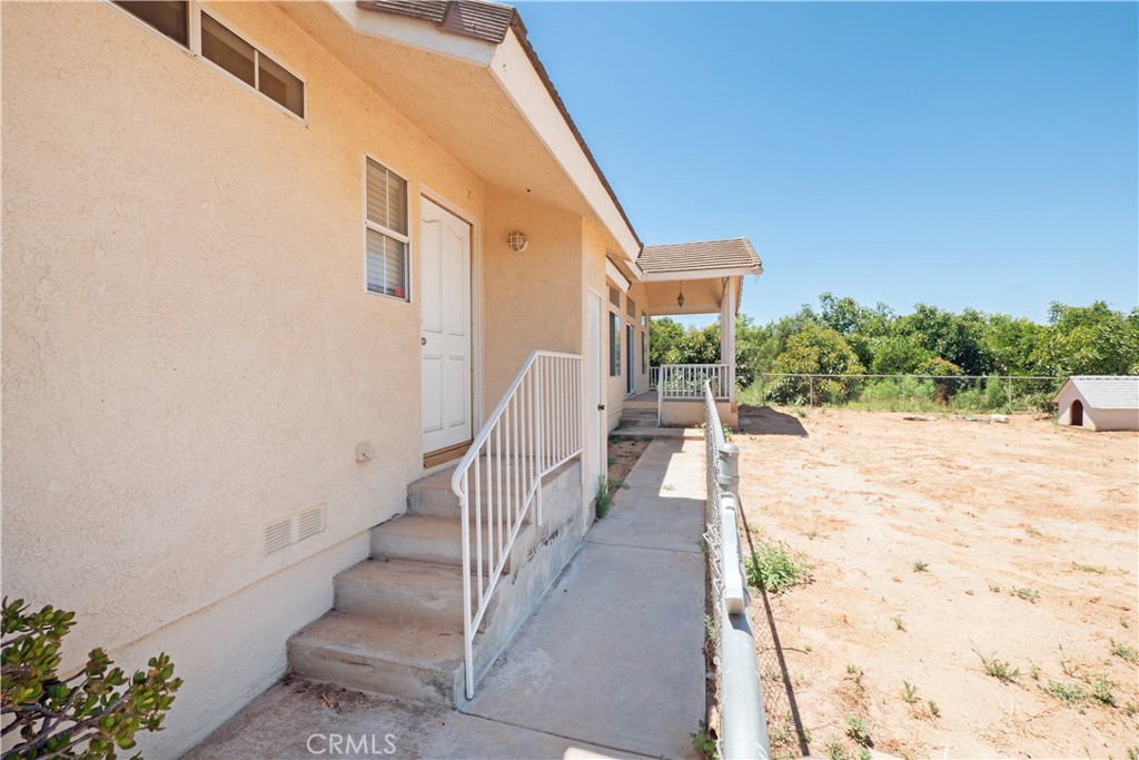 8715 Dufferin Property Photo 31