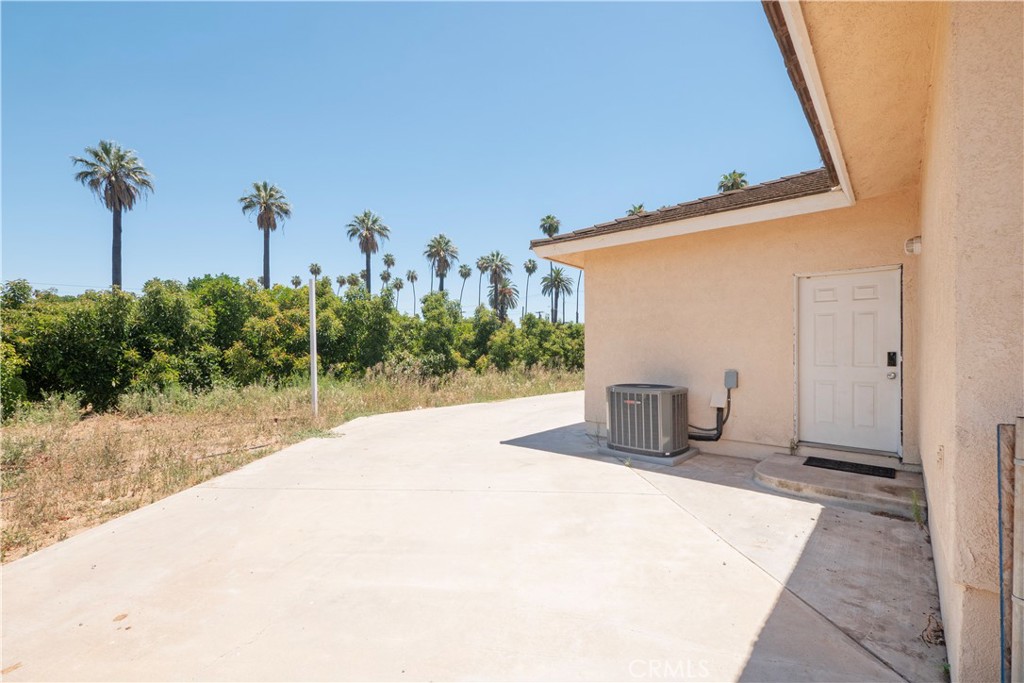 8715 Dufferin Property Photo 42