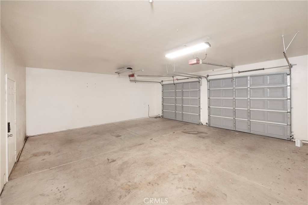 8715 Dufferin Property Photo 44
