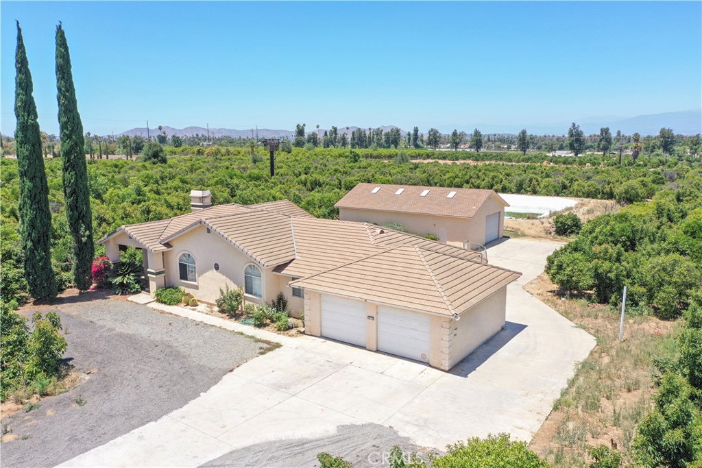 8715 Dufferin Property Photo 45