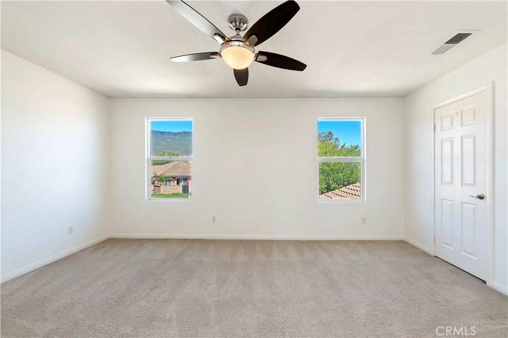 15834 Vienna Property Photo 26