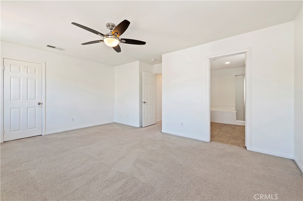 15834 Vienna Property Photo 29