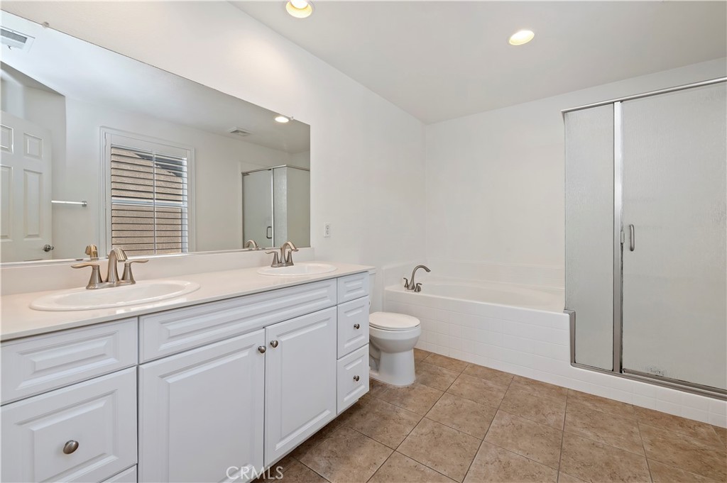 15834 Vienna Property Photo 30