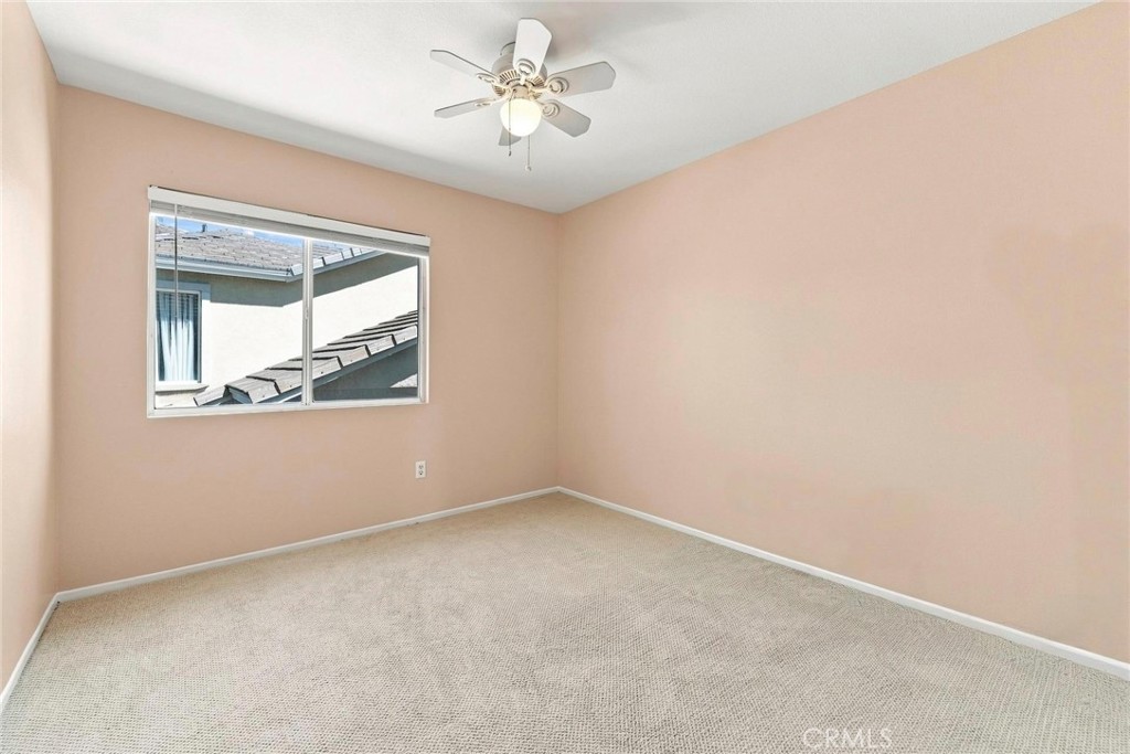 637 Avondale Property Photo 26