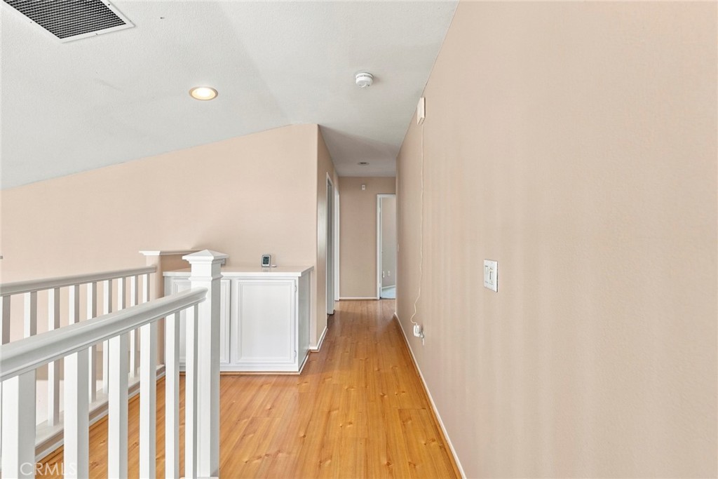 637 Avondale Property Photo 30