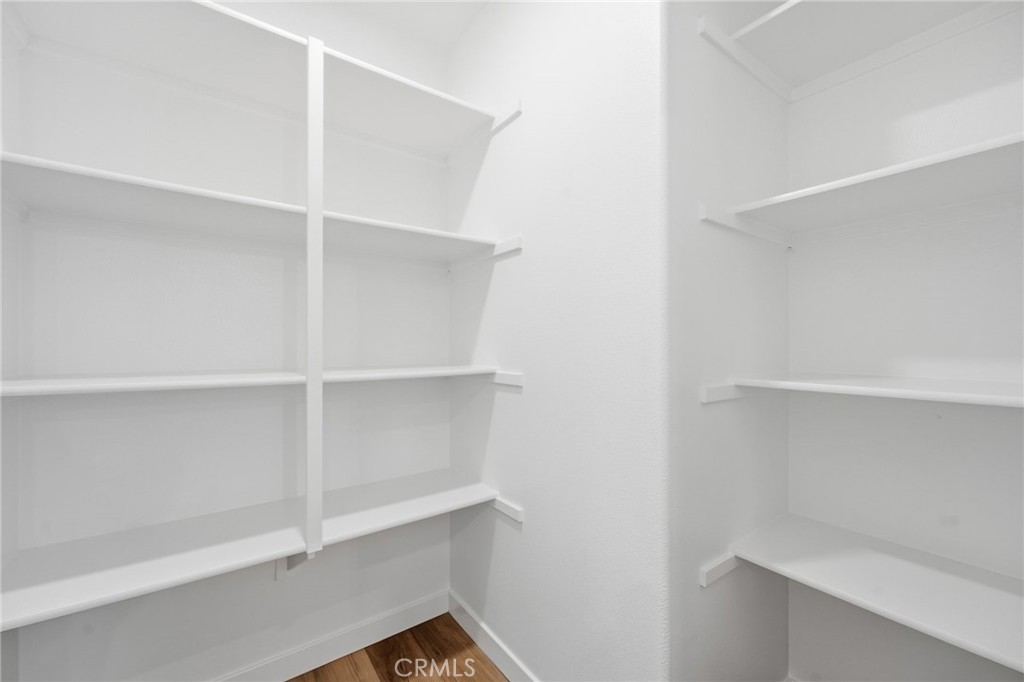 2511 Bombay Street Property Photo 6
