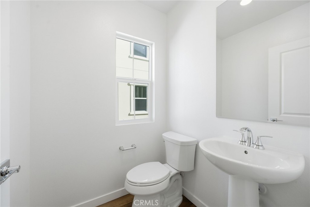 2511 Bombay Street Property Photo 10