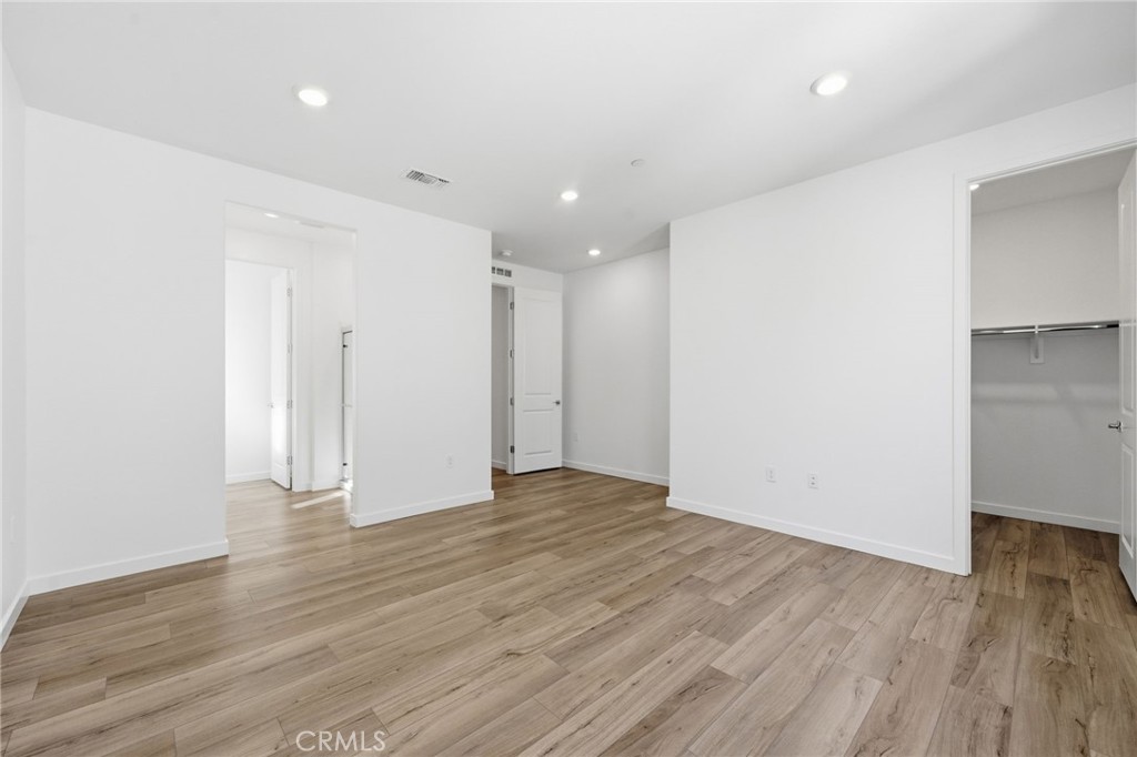 2511 Bombay Street Property Photo 11